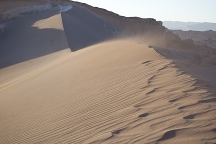 Перенос песка ветром